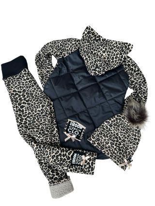 G E P A R D • E D I T I O N 🐾 Stylová kolekce pro holky, které milují vzor gepard a zároveň chtějí být v teple. Kolekce...