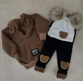 Kolekce L I T T L E • B E A R milujete❣️ Vyteplené legíny, TEDDY mikiny a taky všechny čepice, to a více koupíte na...